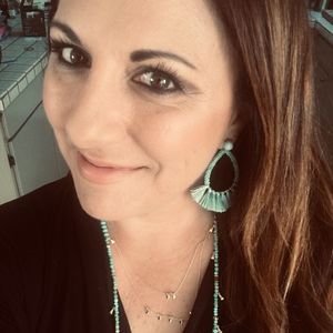 Meet your Posher, Catherine